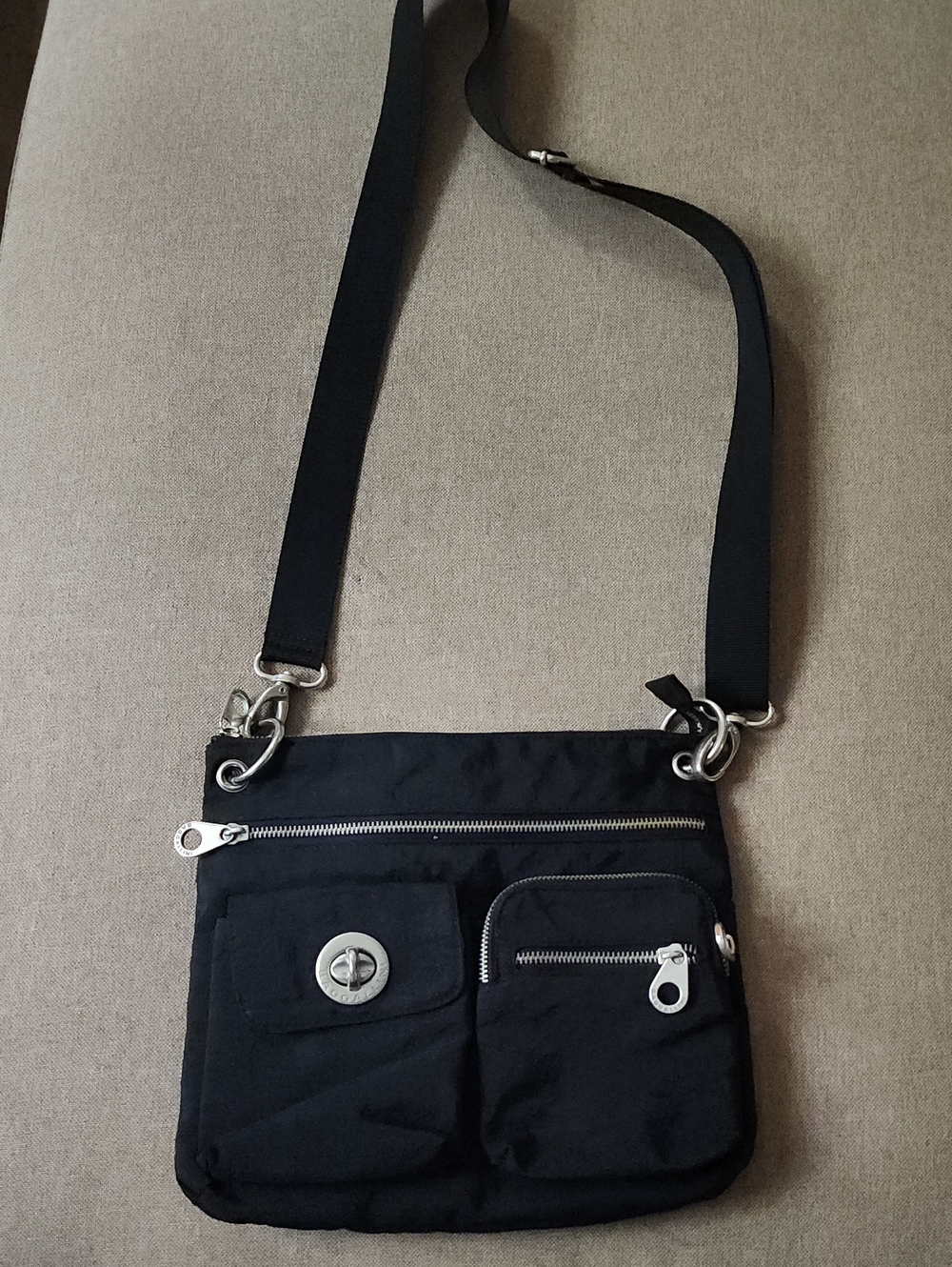 Baggallini Black Crossbody Shoulder Bag with Multiple Zip Pockets